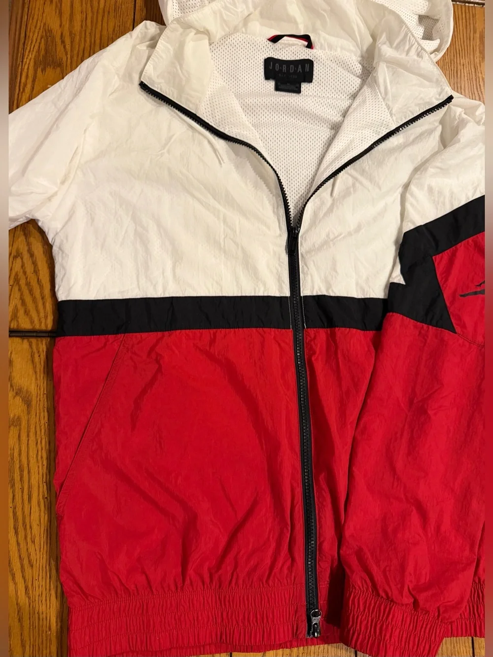 Jordan men’s Sportswear Diamond Track Jacket, medium, white/red